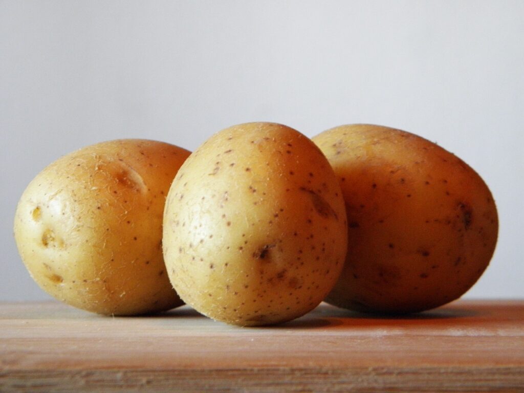 potatoes, potato, food-179471.jpg